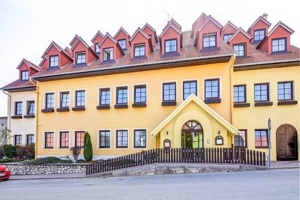 Hotel Iris Pavlov - ubytování v Pavlově na Pálavě | Z-AGENCY