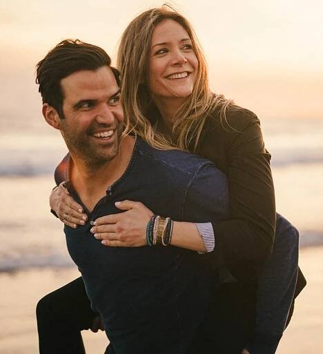 Benjamin Ayres Biography, Age, Height, Wife - mrDustBin