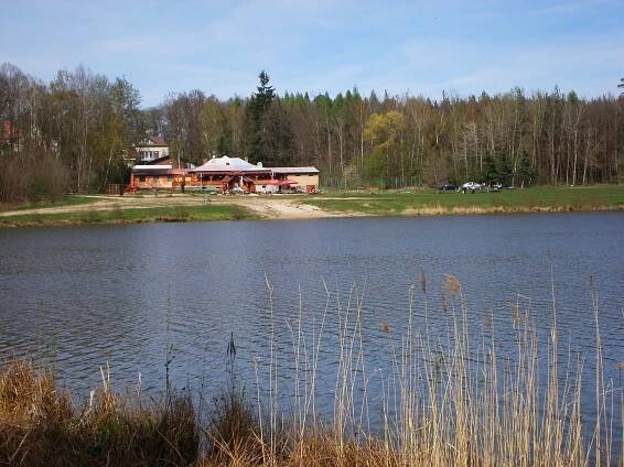 Trekové kolo: Hradec Král. -hradeckými lesy -Koliba -Týniště -Běleč