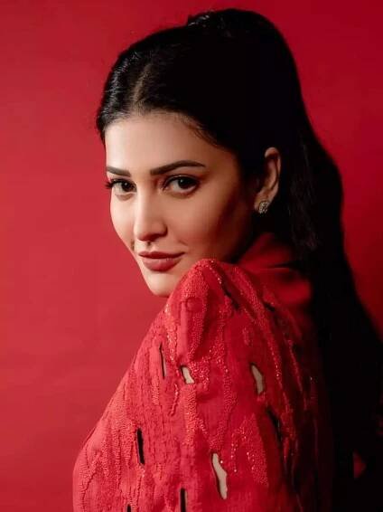 Shruti Haasan Stuns in a Mesmerising Dreamy Red Ensemble