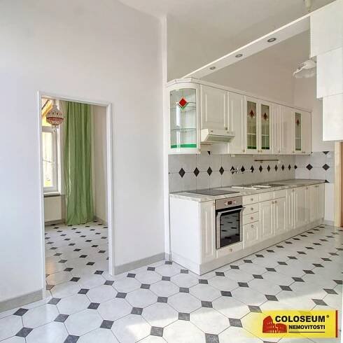 Znojmo, pronájem bytu 3+1, 96 m2, centrum města