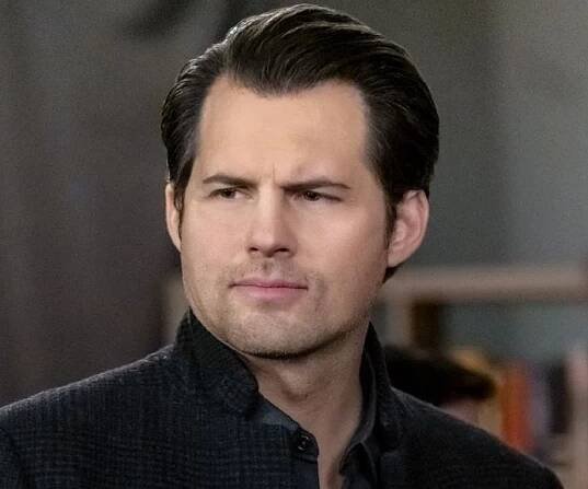Kristoffer Polaha