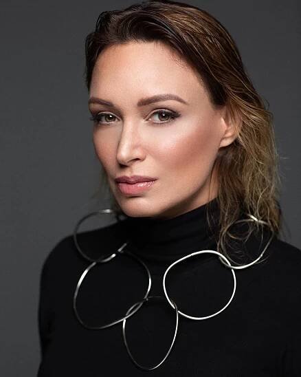 Dora Mazzone - Telenovely.net ... vše o telenovelách na jednom místě