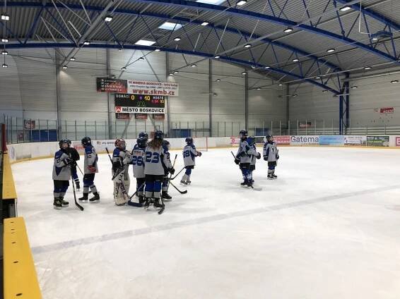 Mistrovské utkání MBK Vyškov vs HC Lvi Břeclav | Městský Bruslařský Klub Vyškov