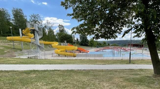 Městské koupaliště Ostrov | Město Ostrov