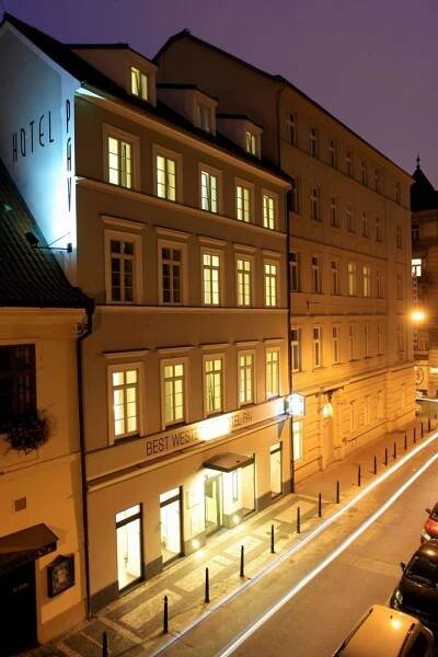 Hotel Páv *** | Avantgarde Prague 