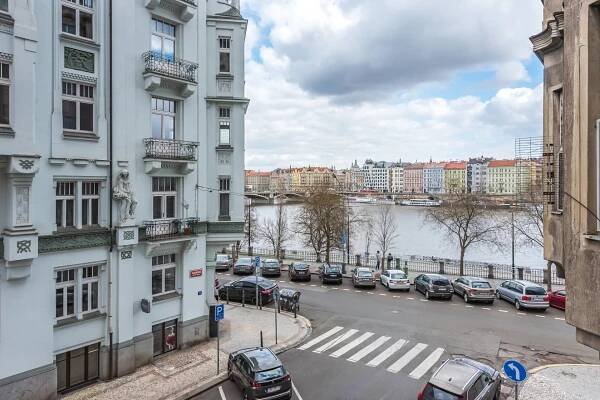 Janáčkovo nábřeží, Smíchov - Praha 5 | Pronájem, Byt 2+1, 92 m²