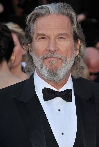 Oscarový herec Jeff Bridges bojuje s rakovinou. Jsem hluboce vděčný za lásku a podporu, napsal - galerie | Život v Česku