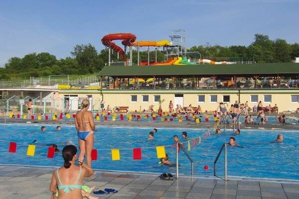 Termální koupaliště - Penzion - Ubytování Podhájska