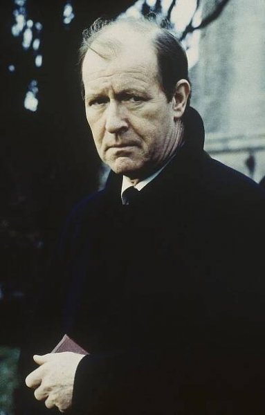 Vraždy v Midsomeru - Temný podzim (S04E05) (2001)