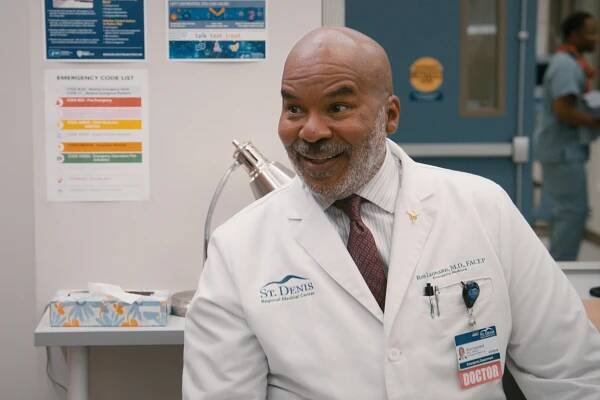 David Alan Grier Talks St. Denis Medical and the Secret to Comedy Success: 