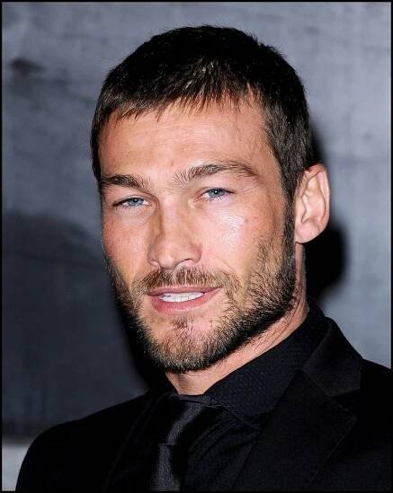 Hvězda seriálu Spartacus Andy Whitfield v pouhých 39 letech podlehl rakovině