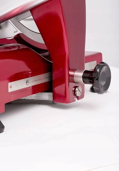 Elektrický kráječ na uzeniny a sýr PROFI LINE RED 220mm 280W Kód výrobce 970294