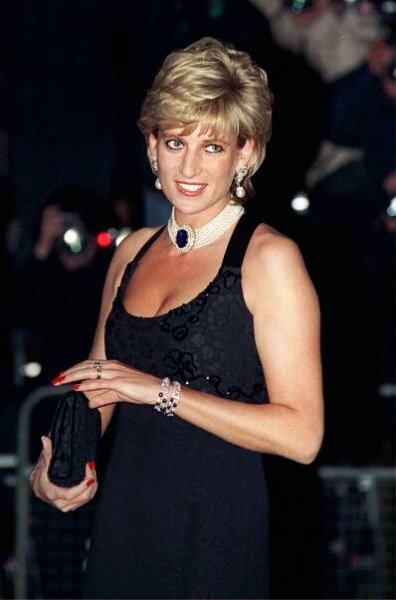 Princess Diana Apparently Had a "Very Naughty" Sense of Humor