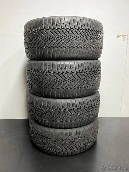 275/35 R20 245/40 R20 Zánovní zimní sada pneu - Praha - východ