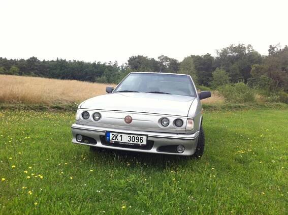 1997 Tatra 700 - Model 97, 700-2 4.4 V8 benzín 172 kW 380 Nm