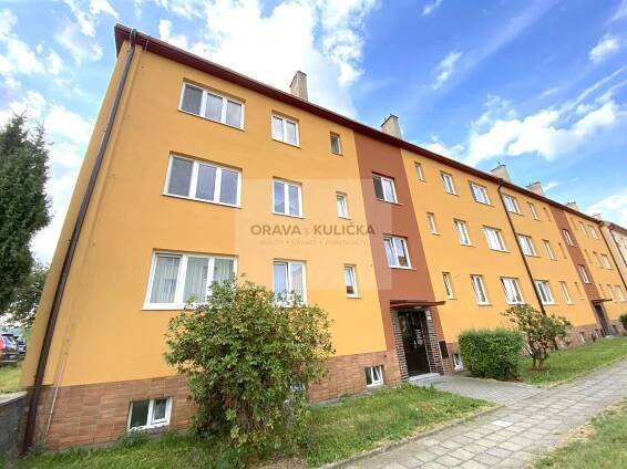 Pronájem bytu s garáží, Pod Lipami, Hranice, 90 m2, obrázek č. 1