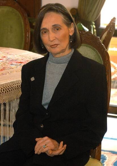 Gloria Contreras Roeniger - Wikipedia