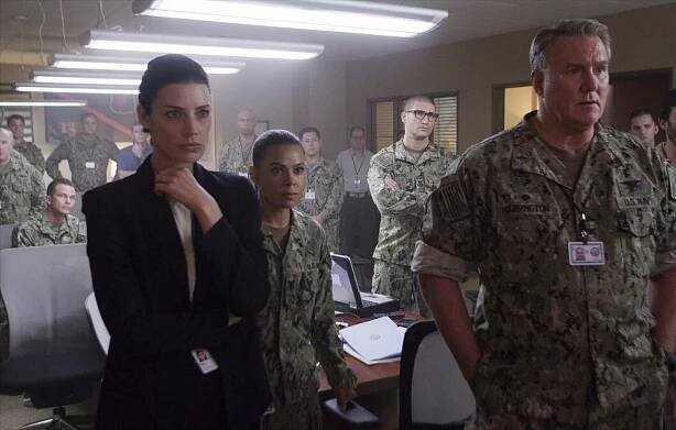 Jessica Paré, Toni Trucks, Mark H. Semos, Michael McGrady - Tým SEAL - Time to Shine - Z filmu