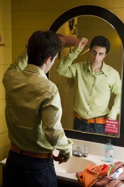 Josh Zuckerman fotka