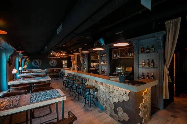 Caffe Bar Roma — Život Design