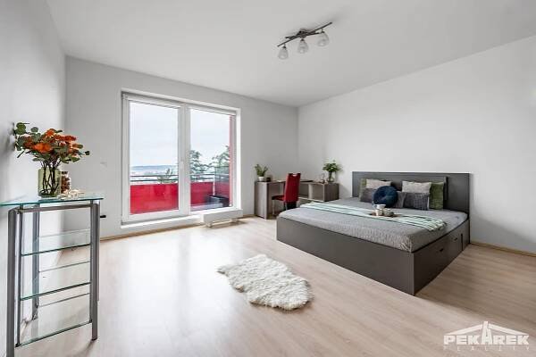 Prodej bytu 2+kk s balkonem Praha 8 Libeň