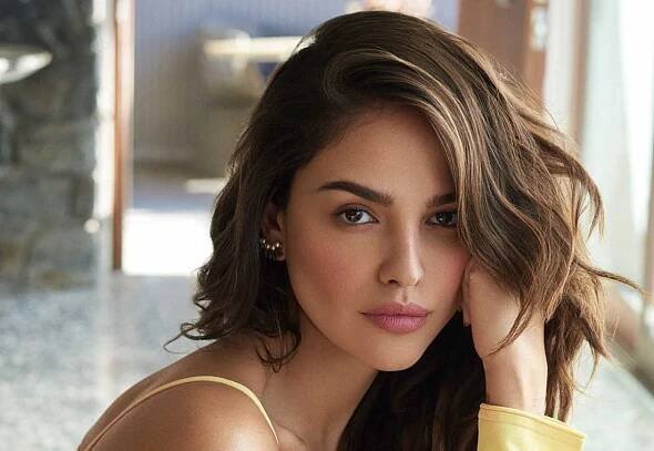 Eiza Gonzalez Joins David Beinoff And D.B. Weiss' 'Three-Body Problem'