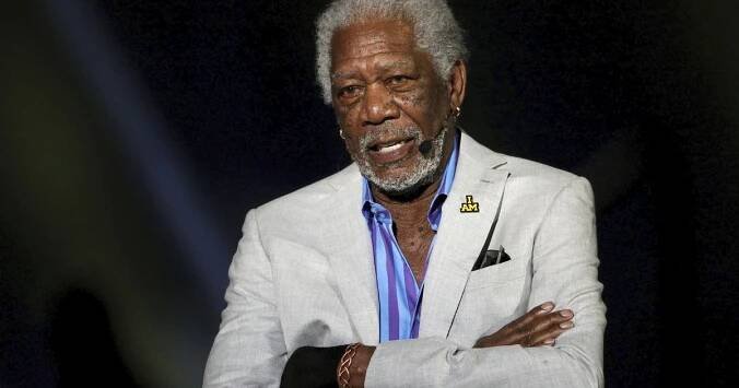 Morgan Freeman obviněn ze sexuálního obtěžování! Zvedal holkám sukně a hledal kalhotky