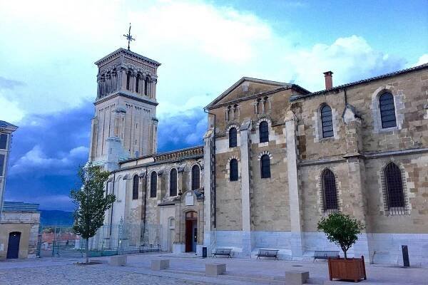 Valence, France: All You Must Know Before You Go (2025) - Tripadvisor