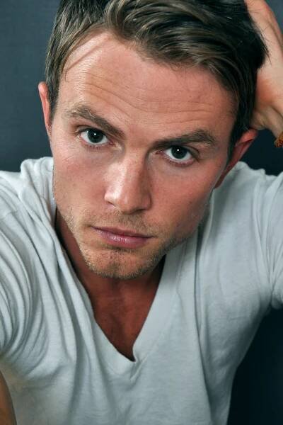 Wilson Bethel herec