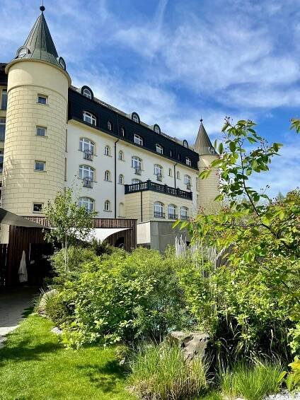 HOTELOVY RESORT SEN - Updated 2025 Prices & Hotel Reviews (Senohraby, Czech Republic)