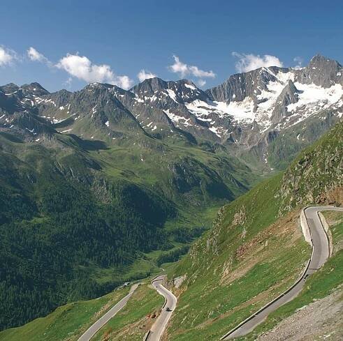 Motorradurlaub Ötztal :: Motorradhotel in Oetz in Tirol 