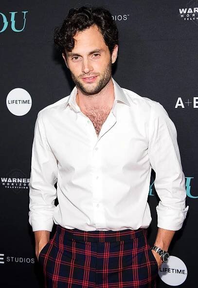 'Gossip Girl' Alum Penn Badgley Calls Fame 'F--king Awful'