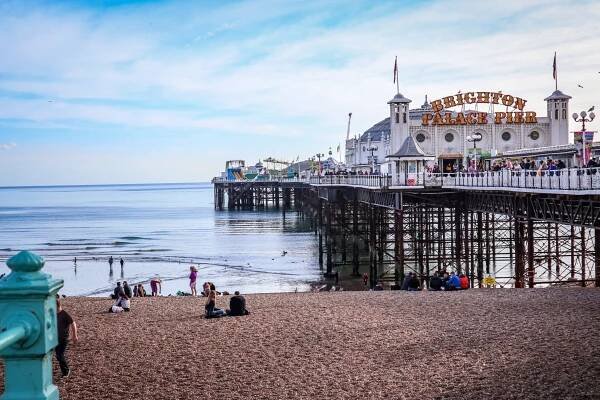 Brighton (England) Pier: Antonia verbringt dort 4 Monate, um ihr freiwilliges Auslandspraktikum zu absolvieren.