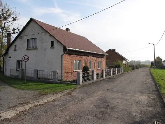 Súbor:Cyprzanów, ulice II.jpg