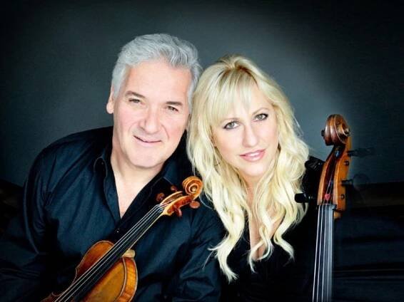Houslista Pinchas Zukerman se vrací po dvou letech do Prahy