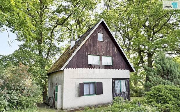 Chaty, Pňovany, 51 m²