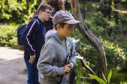 OBRAZEM: Den dětí v Zoo Praha. Malé návštěvníky čekaly chůdy i skákací hrad