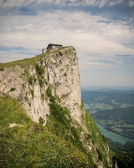 Free Experience the breathtaking views from Schafberg's summit in Salzburg, Austria, showcasing its majestic alpine landscape. Stock Photo