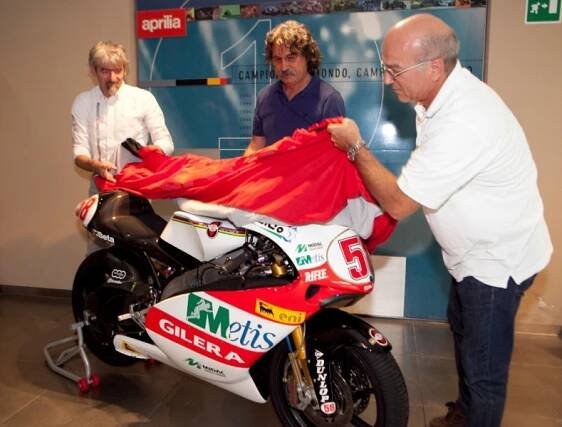 Marco Simoncelli je stále s námi - 1 - Simoncelli Simoncelli2
