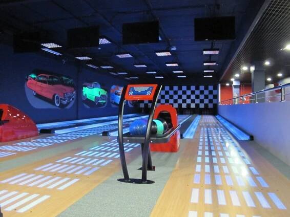 Bowlingové dráhy - šňůrová technologie - Bowlingové dráhy od Bowling Centrum Trutnov