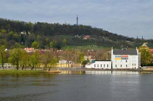 muzeum-kampa-galerie-sovovy-mlyny-praha-07