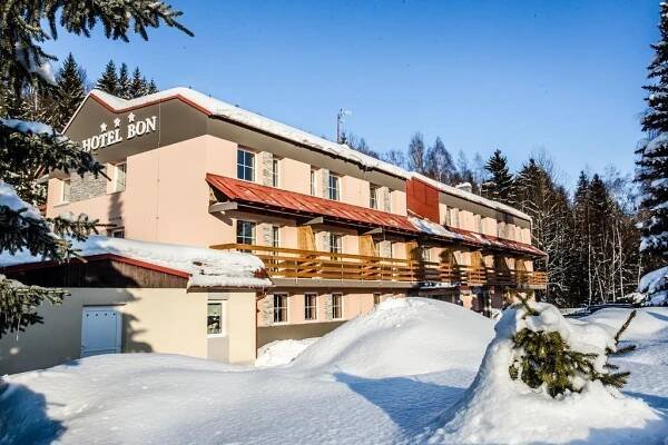 Hotel Bon Tanvald Exteriér fotografie