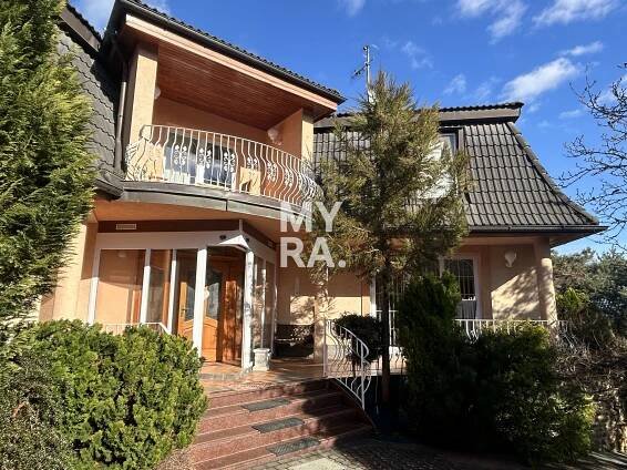 PREDAJ / Rodinná vila 479 m2 / Za Kalváriou, Prešov