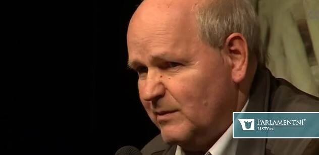 Profesor Peter Staněk: Vývoj směřuje k válce. Lidé hloupnou a média si je přetvářejí, jak chtějí. Nejlepší imigrant je vzdělaný běloch, ve středním věku... Takže máme problém
