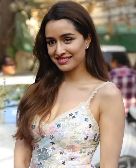 HD Pics of Indian Actress Shraddha Kapoor – ONLY Models