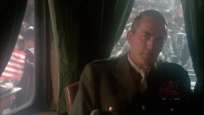 Generál MacArthur – Filmy a Seriály online zdarma.