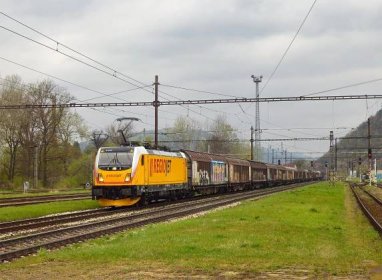 RegioJet expanduje do nákladní dopravy. Začal vozit nápoje z Česka do Maďarska - Zdopravy.cz