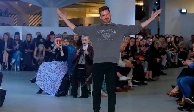 Fashion week pro mě nedává smysl, říká návrhář Zoltán Tóth v podcastu