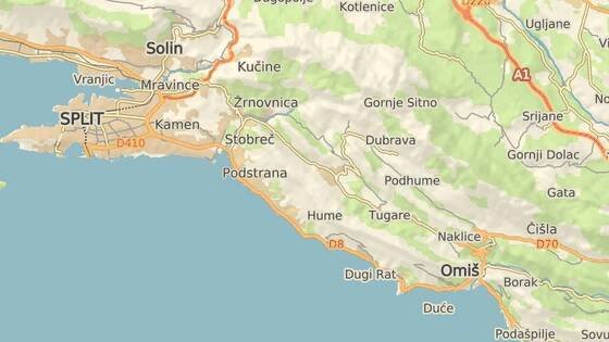 České ministerstvo zahraničních věcí doporučilo turistům dbát zvýšené opatrnosti hlavně mezi obcemi Podstrana (červená) a Jesenice (modrá).
